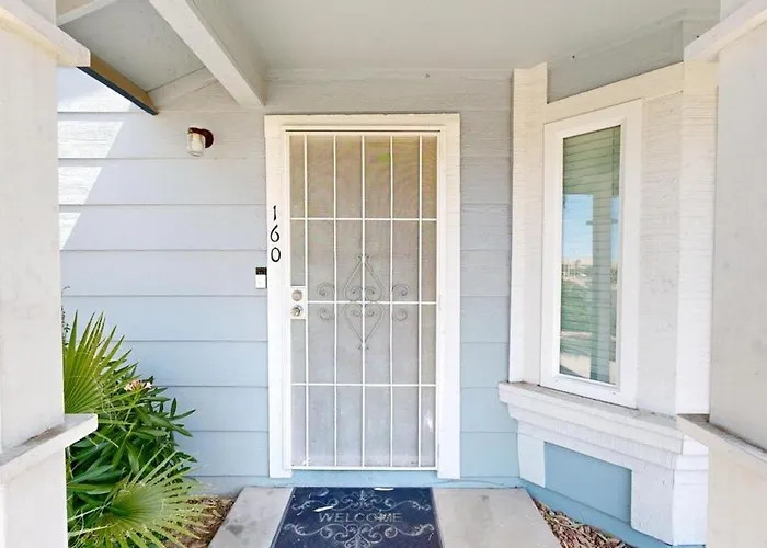 Apartment 971 Sf 2 Bedroom 2 Bath Townhouse 3 Mi To Westgate Peoria