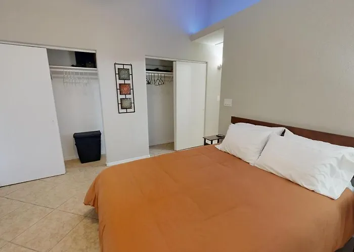 971 Sf 2 Bedroom 2 Bath Townhouse 3 Mi To Westgate Apartment