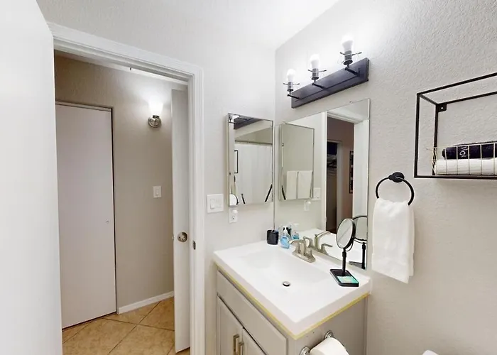Apartment 971 Sf 2 Bedroom 2 Bath Townhouse 3 Mi To Westgate