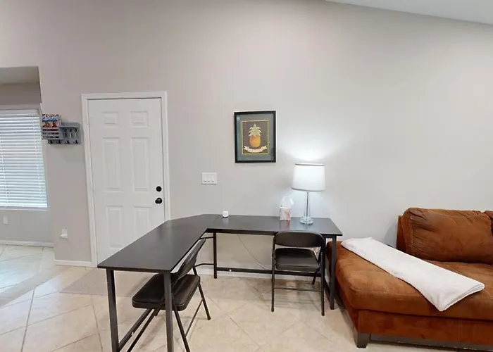 971 Sf 2 Bedroom 2 Bath Townhouse 3 Mi To Westgate Peoria