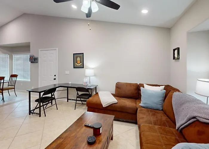 971 Sf 2 Bedroom 2 Bath Townhouse 3 Mi To Westgate