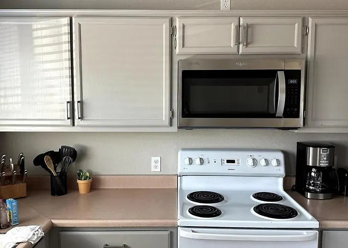 Apartment 971 Sf 2 Bedroom 2 Bath Townhouse 3 Mi To Westgate